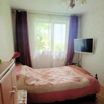 Продается Многокомнатная квартира, 84 м²