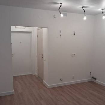 Продается 1-комнатная квартира, 21,7 м²