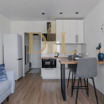 Продается 1-комнатная квартира, 19,9 м²