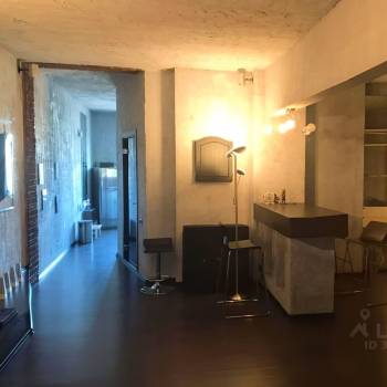 Сдается 1-комнатная квартира, 53,4 м²
