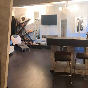 Сдается 1-комнатная квартира, 53,4 м²