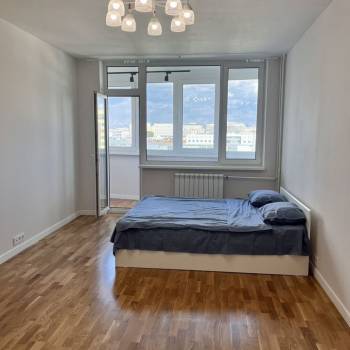 Сдается 1-комнатная квартира, 39 м²