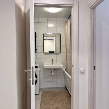 Продается 1-комнатная квартира, 36 м²