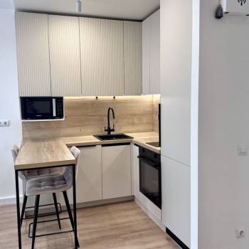 Продается 1-комнатная квартира, 36 м²