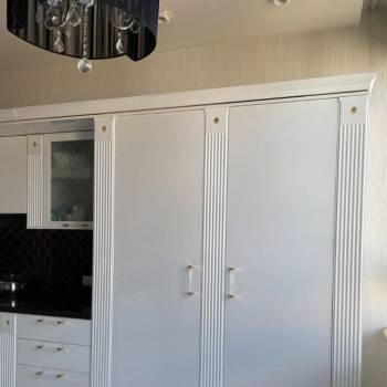 Продается 3-х комнатная квартира, 130 м²