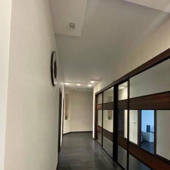 Продается 3-х комнатная квартира, 130 м²