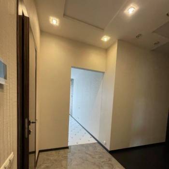 Продается 3-х комнатная квартира, 130 м²