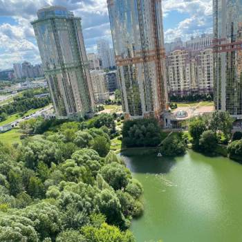 Продается Многокомнатная квартира, 200 м²
