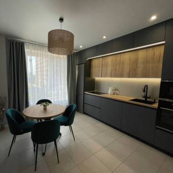Сдается Многокомнатная квартира, 68 м²
