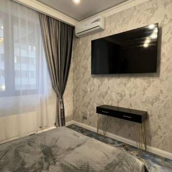 Сдается 1-комнатная квартира, 43 м²