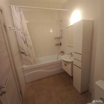Сдается 1-комнатная квартира, 40 м²