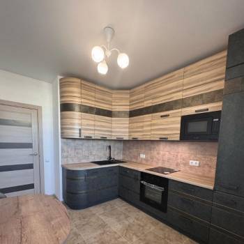 Сдается 2-х комнатная квартира, 56 м²