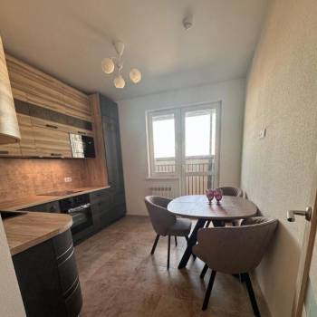 Сдается 2-х комнатная квартира, 56 м²