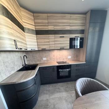 Сдается 2-х комнатная квартира, 56 м²