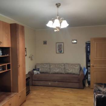 Сдается 1-комнатная квартира, 38 м²