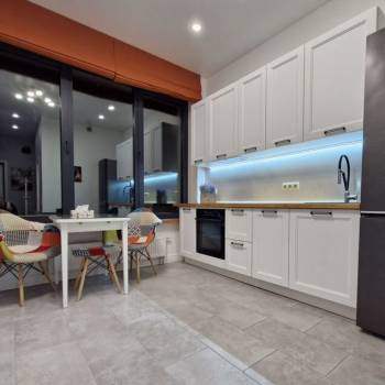 Продается 1-комнатная квартира, 35 м²