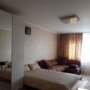 Сдается 1-комнатная квартира, 49 м²