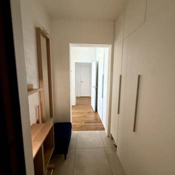 Продается 2-х комнатная квартира, 66,6 м²