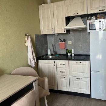 Продается 1-комнатная квартира, 18,2 м²