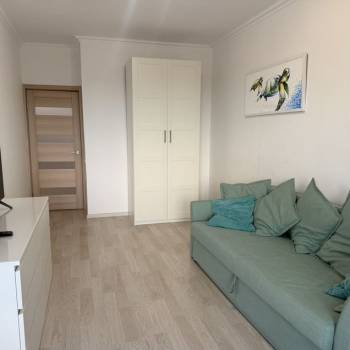 Сдается 1-комнатная квартира, 40 м²