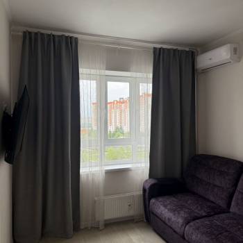 Сдается 1-комнатная квартира, 39 м²