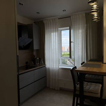 Сдается 1-комнатная квартира, 39 м²