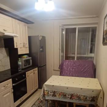 Сдается 1-комнатная квартира, 41 м²