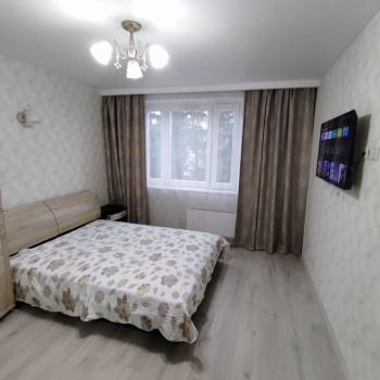 Сдается 1-комнатная квартира, 38 м²