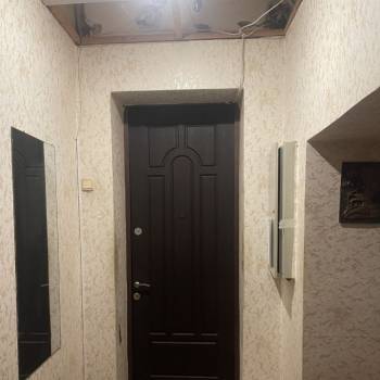 Продается Многокомнатная квартира, 98 м²