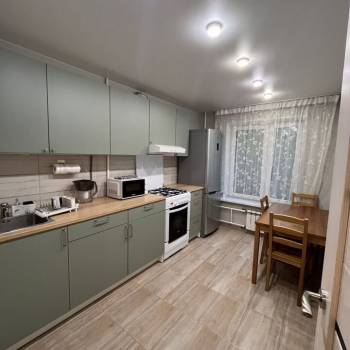 Сдается 1-комнатная квартира, 37 м²
