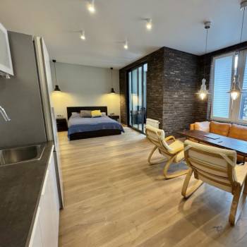 Продается 1-комнатная квартира, 44 м²