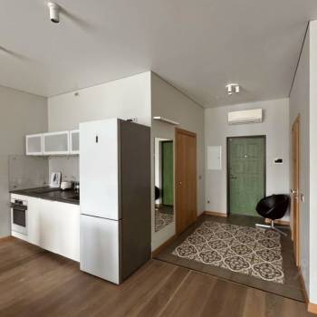 Продается 1-комнатная квартира, 44 м²