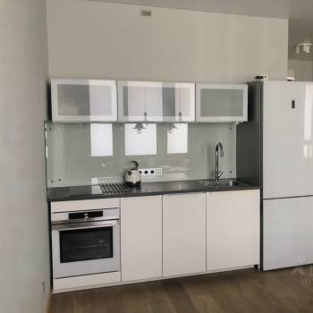 Продается 1-комнатная квартира, 44 м²