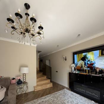 Продается Дом, 230 м²