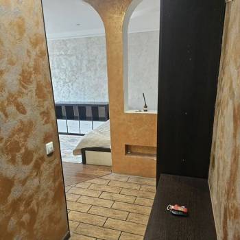 Продается 1-комнатная квартира, 30 м²
