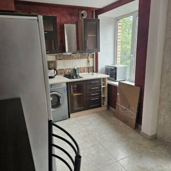 Продается 1-комнатная квартира, 30 м²
