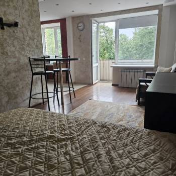 Продается 1-комнатная квартира, 30 м²