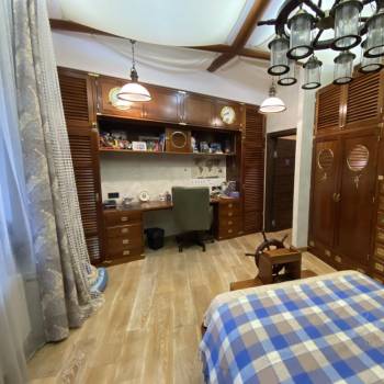 Сдается Многокомнатная квартира, 141,4 м²