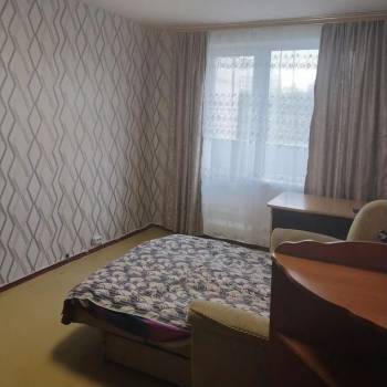 Сдается 1-комнатная квартира, 38 м²