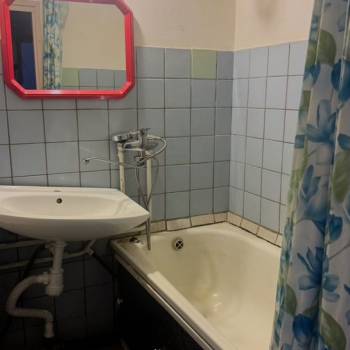 Продается 1-комнатная квартира, 39 м²