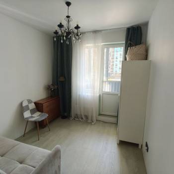 Продается 1-комнатная квартира, 39 м²