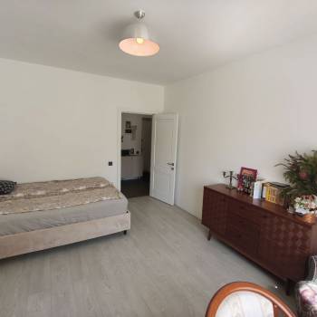 Продается 1-комнатная квартира, 39 м²