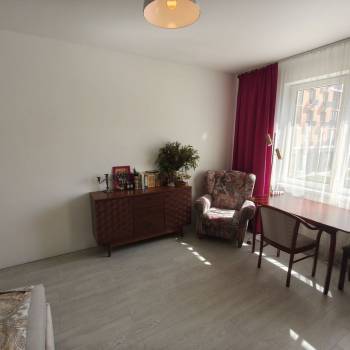 Продается 1-комнатная квартира, 39 м²