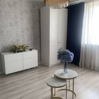 Сдается 1-комнатная квартира, 43 м²