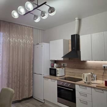 Продается 2-х комнатная квартира, 58 м²