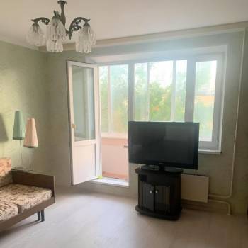 Продается 1-комнатная квартира, 39 м²