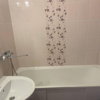 Продается 1-комнатная квартира, 39 м²
