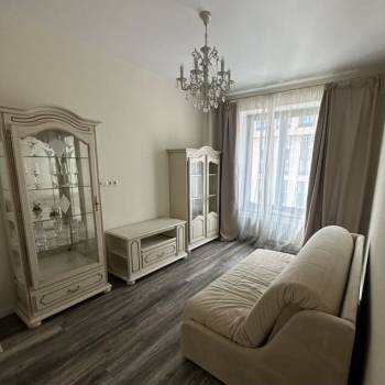 Сдается 2-х комнатная квартира, 60 м²