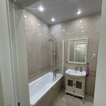 Сдается 2-х комнатная квартира, 60 м²