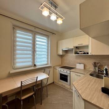 Сдается 1-комнатная квартира, 37,5 м²